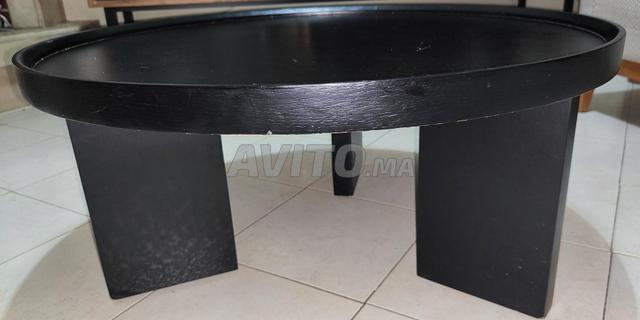 Table basse noire design moderne pour salon - 2