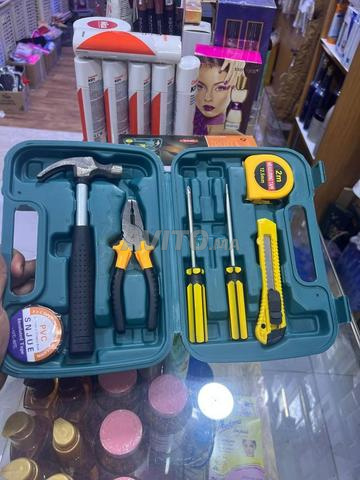 أدوات حرفية