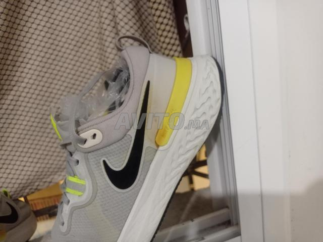 حذاء نايك مقاس 43