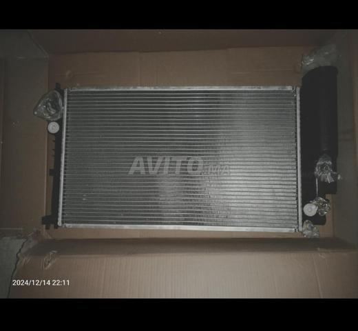 مشعاع بيجو 405