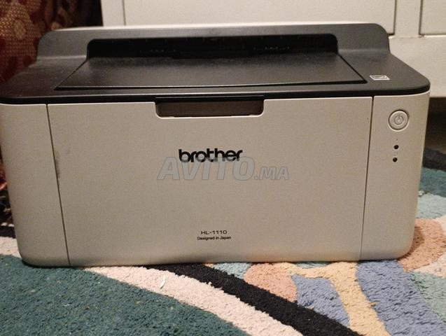 طابعة براذر أبيض وأسود