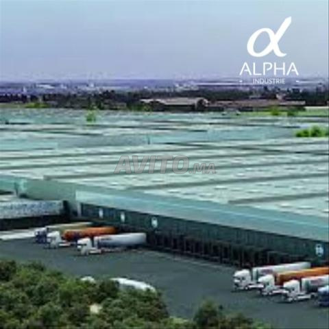 DÉPÔT LOGISTIQUE 2 000 M²