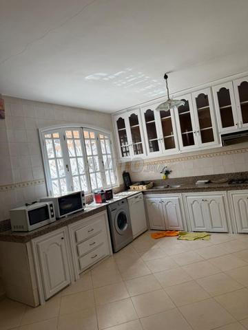 إيجار فيلا شبه مفروشة - 2