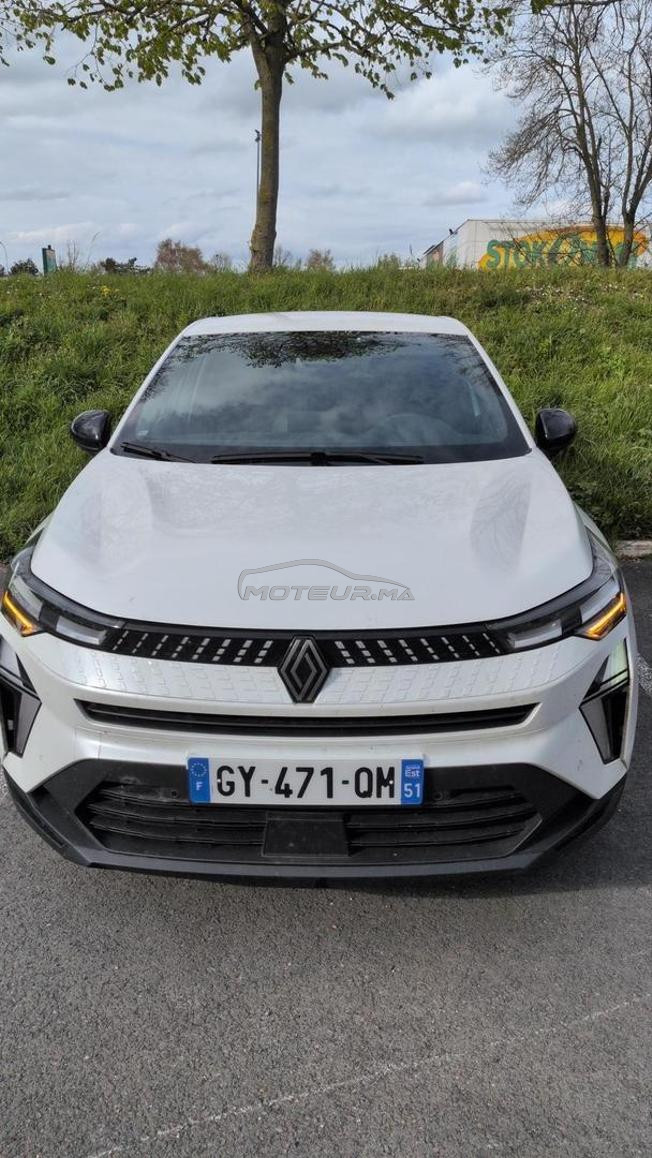 🚗 RENAULT CAPTUR E-TECH HYBRID 2024 