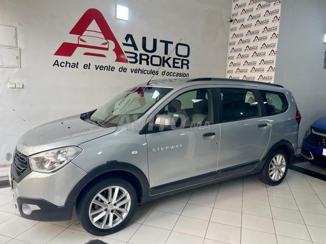 Dacia Lodgy Diesel Manuelle 2022 à Casablanca