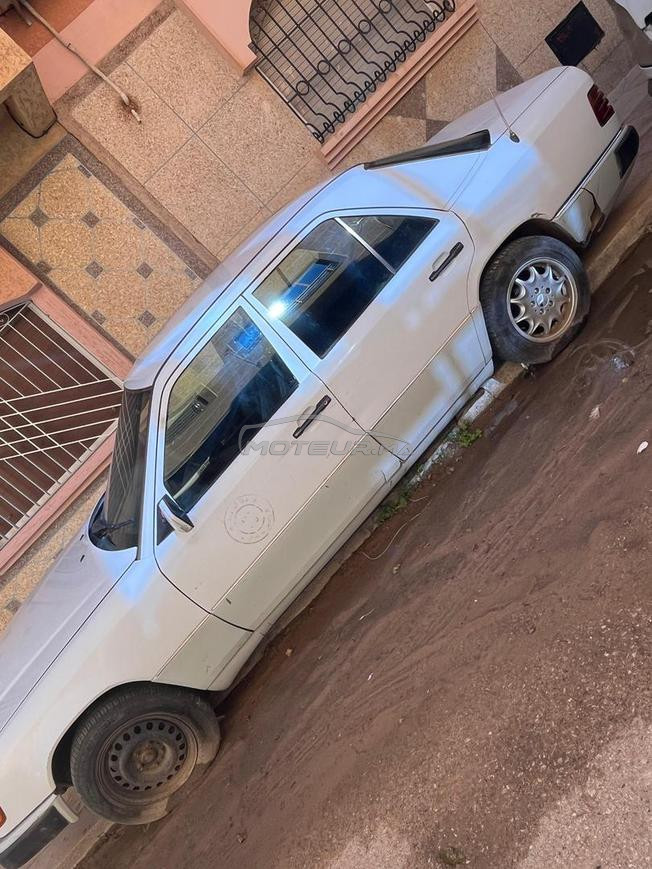 Mercedes-Benz250