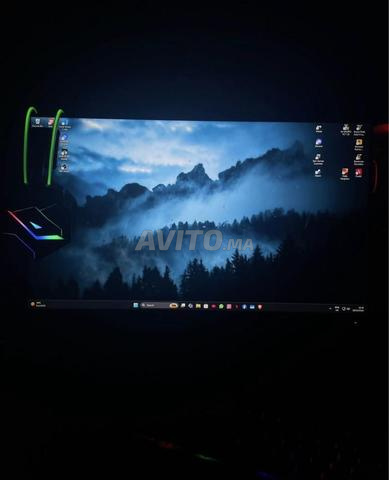 AMD RYZEN 7 5700X - 32GB DDR4 3600Mhz