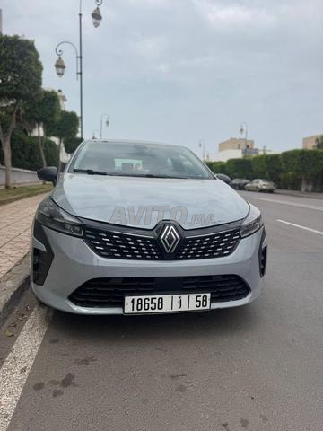 رينو كليو ديزل يدوية 2024 في الرباط