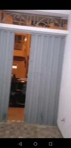 كراج (مستودع) للإيجار في موقع جيد - 2