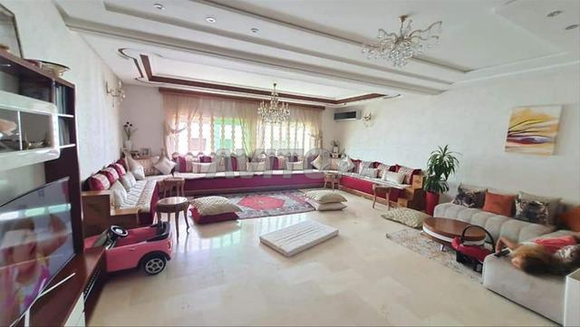 شقة جميلة جداً في فاس بحي سباق الخيل