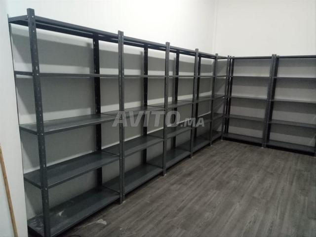 Rayonnage métal avec fond parois/vestiaire/armoire - 2