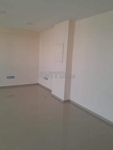 مكتب عصري للإيجار في عين السبع - 2