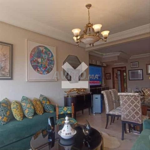 182392-بيع شقة بالدار البيضاء المستشفيات بمساحة 106 متر مربع