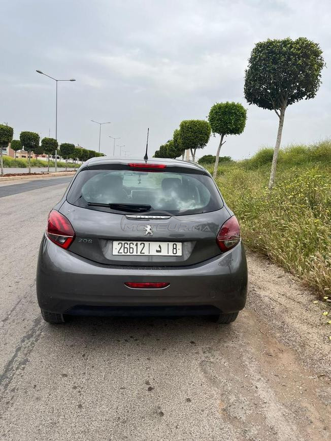 Peugeot 208 2019 Tt options ✅