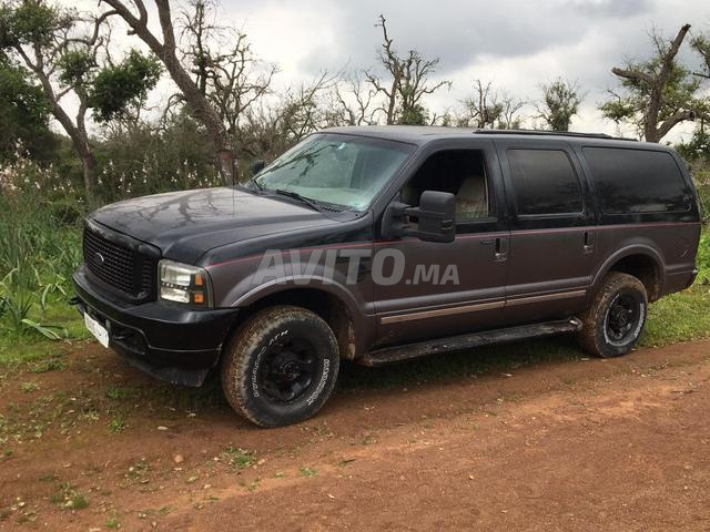 FORD EXCURSION V8 DIESEL