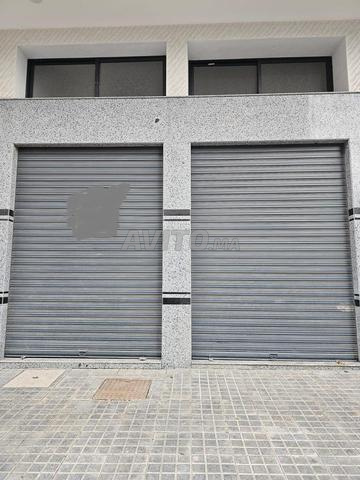 محل تجاري بمساحة 24 متر مربع في عين السبع