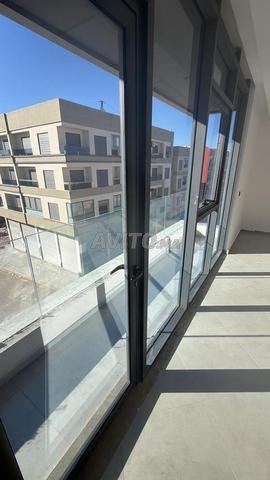 مكتب للإيجار الماز - 2