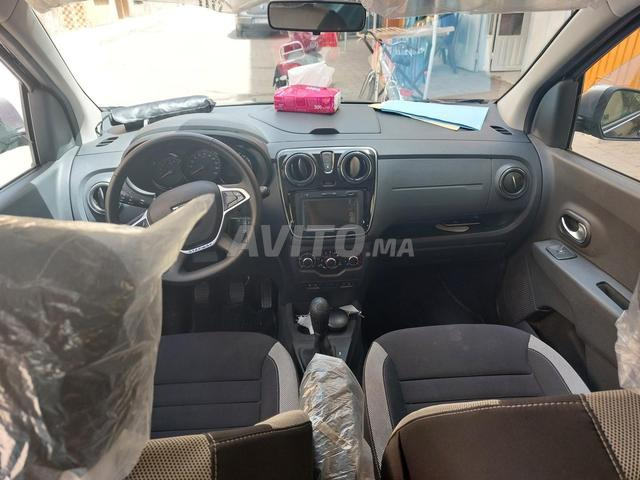 DACIA F LGARAG BA9A JDIDA