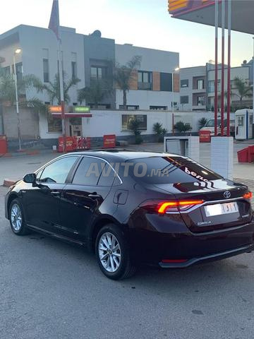 تويوتا كورولا برستيج هايبرد 2020 - 2