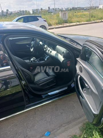 Mercedes E220 bon état. - 2