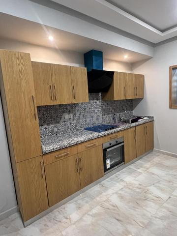 شقة للإيجار 104 متر مربع بالدار البيضاء