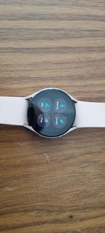 Samsung Galaxy Watch 5 Rose Gold – Très bon état