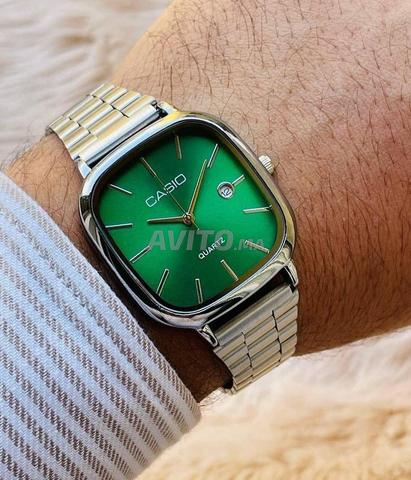 ساعة أنيقة جداً