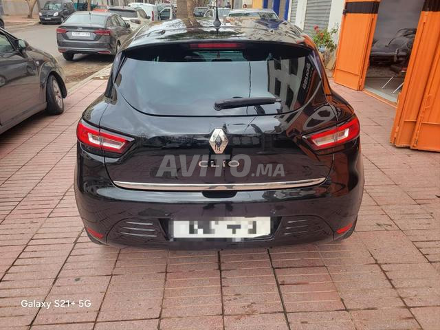 Clio 4 automatique diesel 1.6 basma - 2