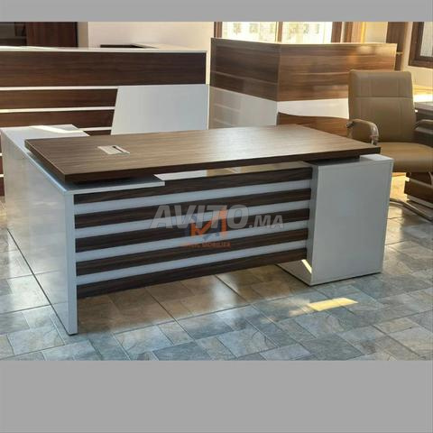 مكتب مالابو مع إرجاع ريف A0224 - 2