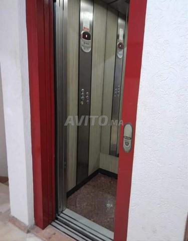 Studio meublé à louer par jour à Agdal - image 4