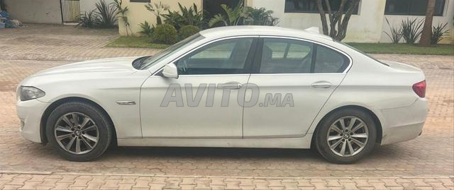 BMW Série 5 modèle 2012