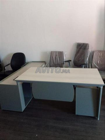 مكاتب عصرية بسعر المصنع - 2