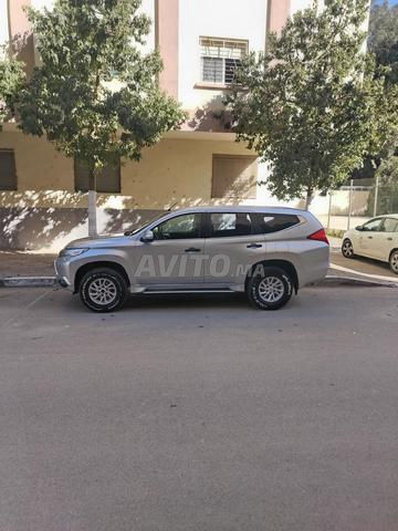 Mitsubishi Pajero 7 places - 2