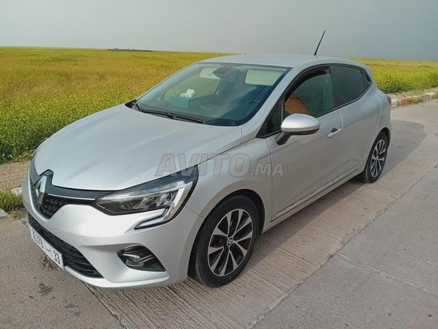 رينو كليو إكسبلور 2022 - 2