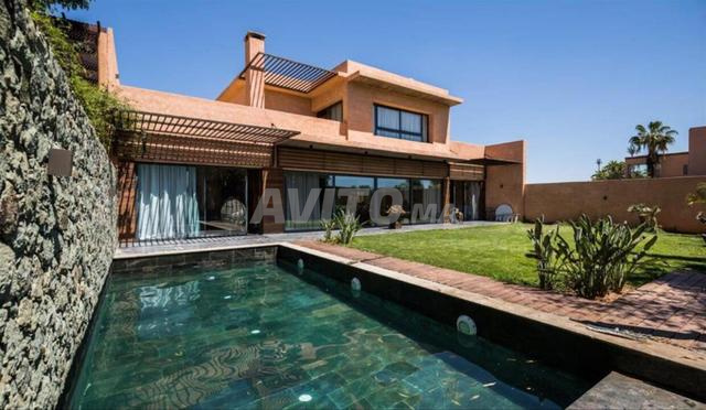 فيلا عصرية للإيجار طويل الأمد – جولف أملكس - 2