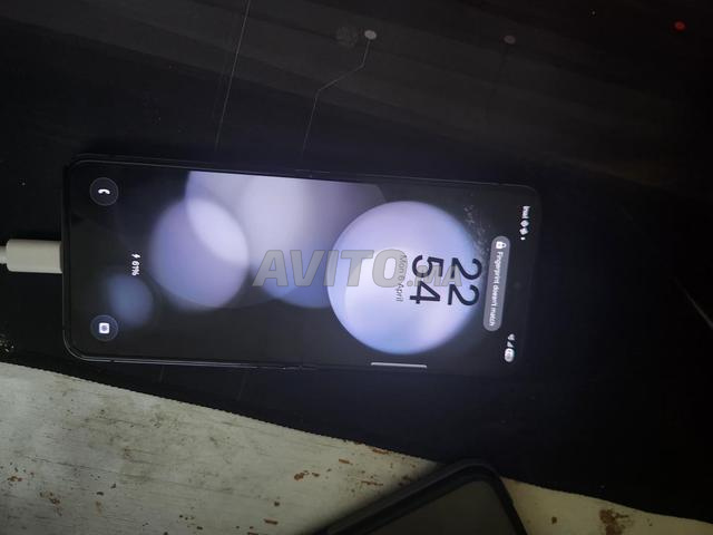 Z Flip 5 512 Go Snapdragon 8 Gen 2 - 2