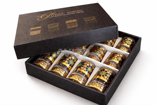 12 كأس مزخرف – طقم جديد وجميل للمنزل