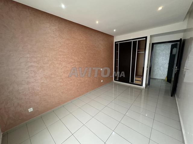 شقة بـ 3 غرف للبيع - 2