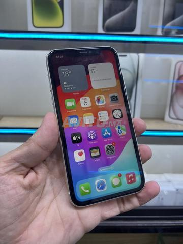 12 برو ماكس رسمي 128/90 البطارية