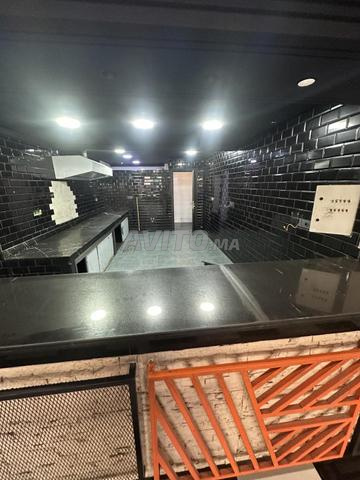 محل تجاري رائع للإيجار في فال فلوري