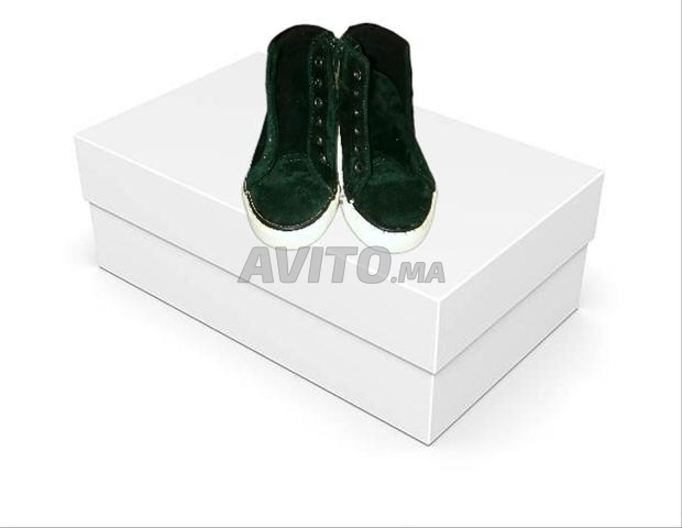 أحذية رياضية Vans للأطفال - 2