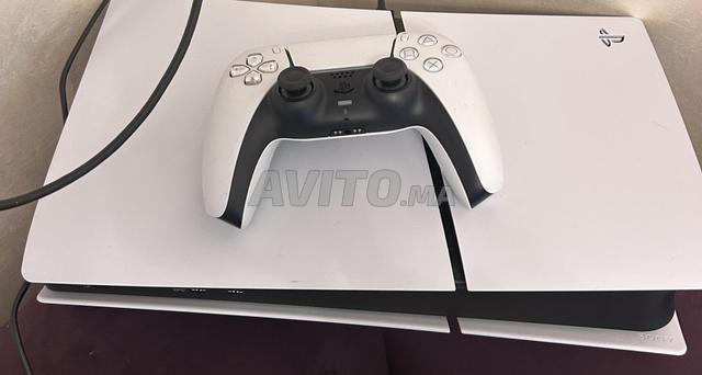 PS5 1TB avec lecteur de disques - 2