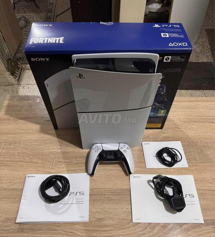 بلاي ستيشن 5 سليم 1 تيرابايت رقمي يد تحكم جديدة