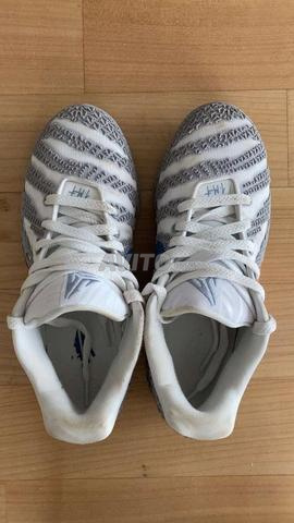 Nike Kyrie 4 12 AM Édition Spéciale Très Bon État - 2