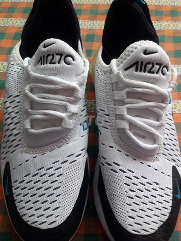 AIR MAX 270 - 2