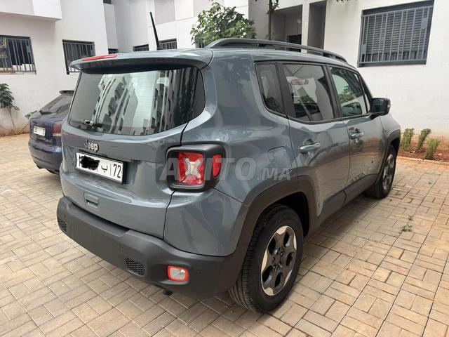 جيب رينيجيد أوتوماتيك بحالة ممتازة - 2