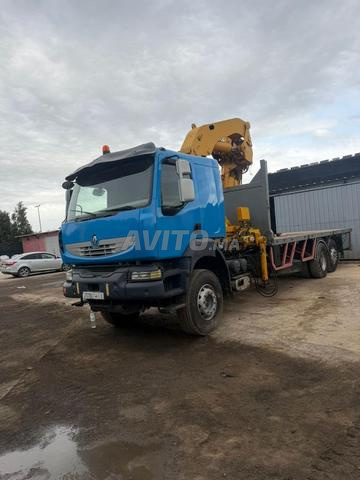 شاحنة رافعة