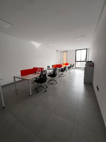 مكتب للبيع بشارع بن تاشفين - 2