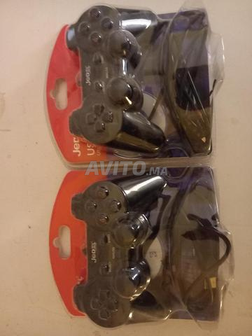 2 manettes PS3 et PC - 2