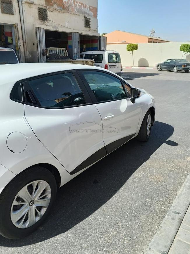 clio 4 (2019) 🇲🇦